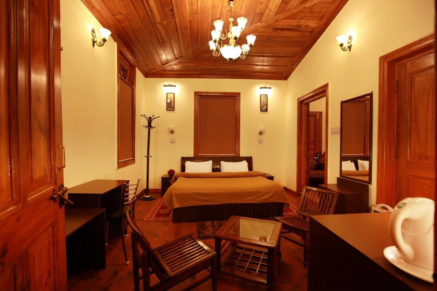 Torrentium Lodge Shimla Extérieur photo